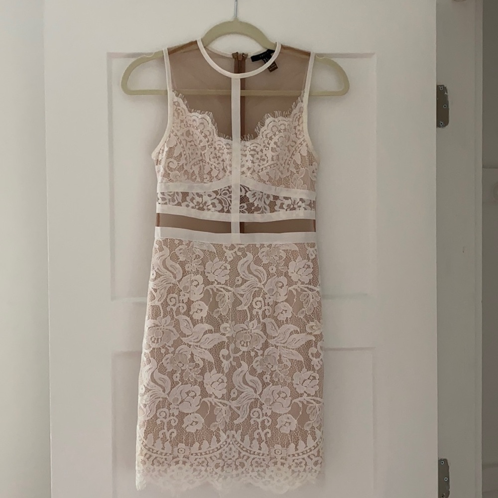 Forever 21 Ivory Lace Dress